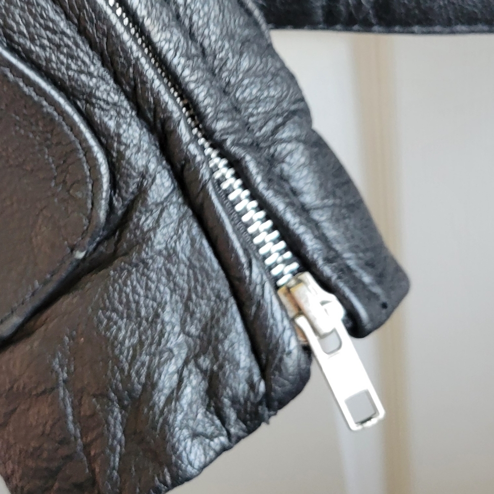 First Classics Leather Jacket Size Medium - image 3